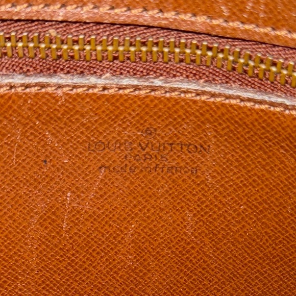 Auth LOUIS VUITTON Vintage Clutch/Wristlet - Picture 11 of 13